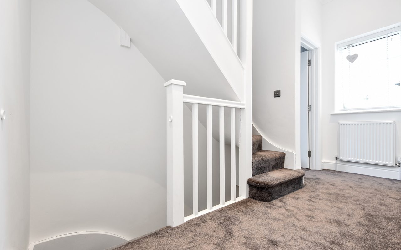 Hartford Property_0004_Rt_RJ_BXY_KW_Job7_9a Hartford Rd_24_14092017230912_11